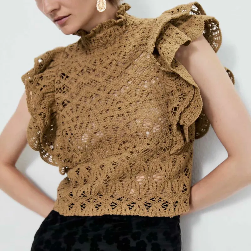 New Lace Hollow Collar Sleeveless Lotus Leaf Edge Laminated Decorative Texture Shirt See Through Top Women Sexy Shirt Fashion
New Lace Hollow Collar Sleeveless Lotus Leaf Edge Laminated Decorative Texture Shirt See Through Top Women Sexy Shirt Fashion