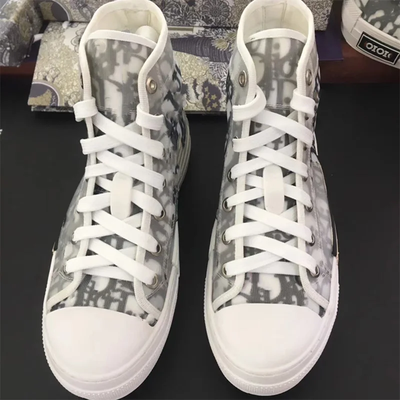 Women's 2021 summer new d letter Logo Mesh high top lace flat sports board shoes Korean couple men's and women's canvas shoes
Women's 2021 summer new d letter Logo Mesh high top lace flat sports board shoes Korean couple men's and women's canvas shoes