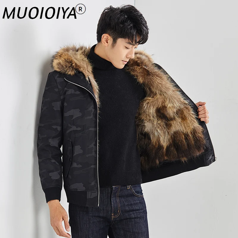 Парка MUOIOYIA мужская с подкладкой из натурального меха енота, короткая зимняя, 2022 KJ3451
Парка MUOIOYIA мужская с подкладкой из натурального меха енота, короткая зимняя, 2022 KJ3451