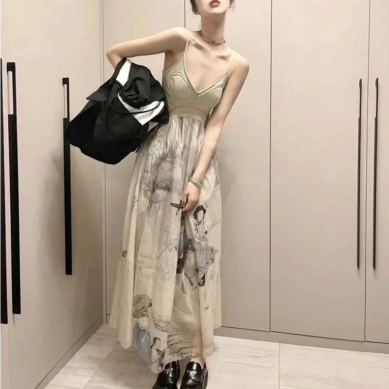 French Chic Sexy Print Suspender Dress Back Hollow Design Ladies Summer Beach Holiday Temperament Fairycore Tull Long Dresses
French Chic Sexy Print Suspender Dress Back Hollow Design Ladies Summer Beach Holiday Temperament Fairycore Tull Long Dresses