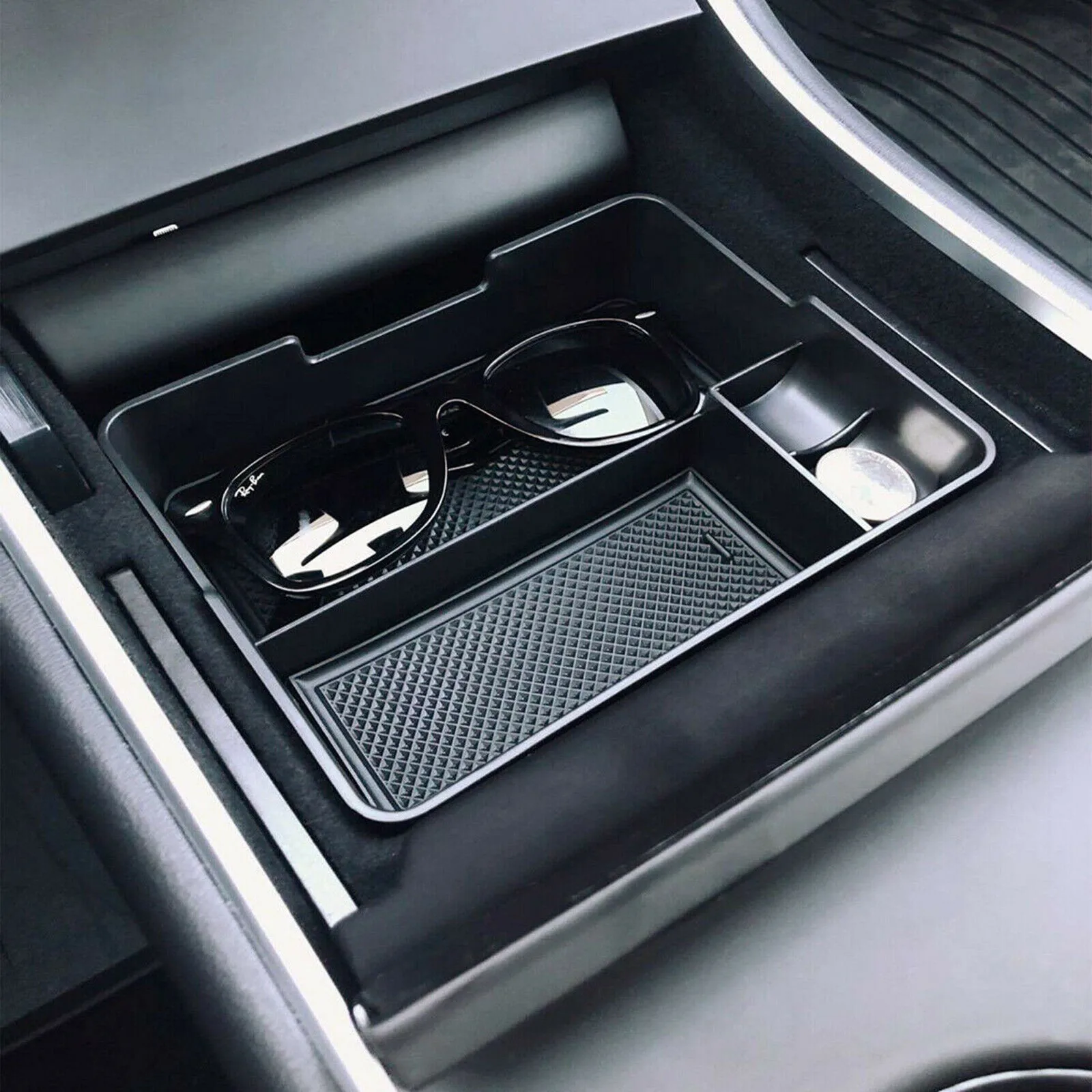 For Tesla Model 3 Model YCenter Console Armrest Storage Box Organizer Tray 2017-2020 Center Console Organizer Glove Tray
For Tesla Model 3 Model YCenter Console Armrest Storage Box Organizer Tray 2017-2020 Center Console Organizer Glove Tray