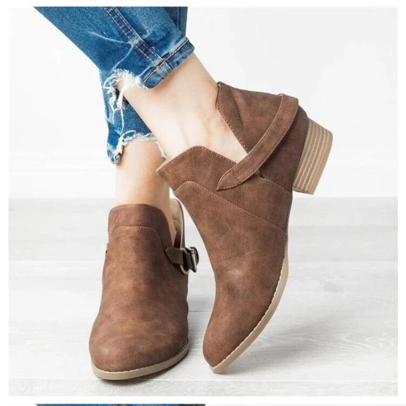 2021 New Women's Autumn and Winter PU Leather Fashion Boots Pointed Buckle Elegant and Comfortable Women's Boots
2021 New Women's Autumn and Winter PU Leather Fashion Boots Pointed Buckle Elegant and Comfortable Women's Boots