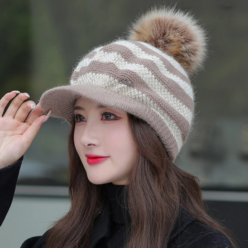 HT3758 2021 New Fashion Winter Hat Women Warm Rabbit Fur Hat Big Fur Pompoms Baseball Cap Lady Fleece Lined Knitted Baseball Hat
HT3758 2021 New Fashion Winter Hat Women Warm Rabbit Fur Hat Big Fur Pompoms Baseball Cap Lady Fleece Lined Knitted Baseball Hat