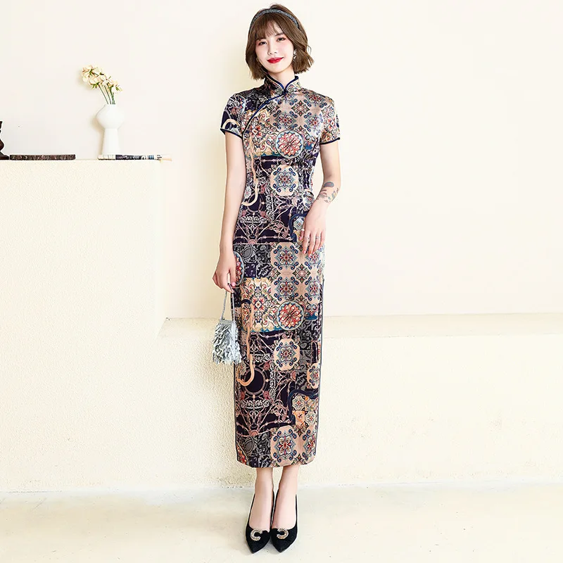 Новые Длинные Cheongsam тонкий Винтаж Восточный платье длинное платье китайские традиционные костюмы летние платья Robe Femme 4XL 8 цветов
Новые Длинные Cheongsam тонкий Винтаж Восточный платье длинное платье китайские традиционные костюмы летние платья Robe Femme 4XL 8 цветов