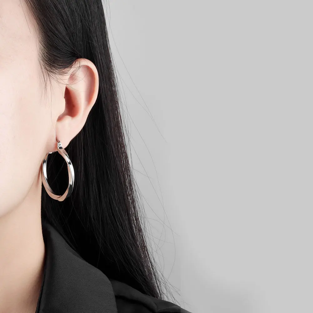 Prevent Allergy 925 Sterling Silver Hoop Earrings for Women Trendy NewTwist Design Geometric Huggies Party Jewelry Gifts 
Prevent Allergy 925 Sterling Silver Hoop Earrings for Women Trendy NewTwist Design Geometric Huggies Party Jewelry Gifts