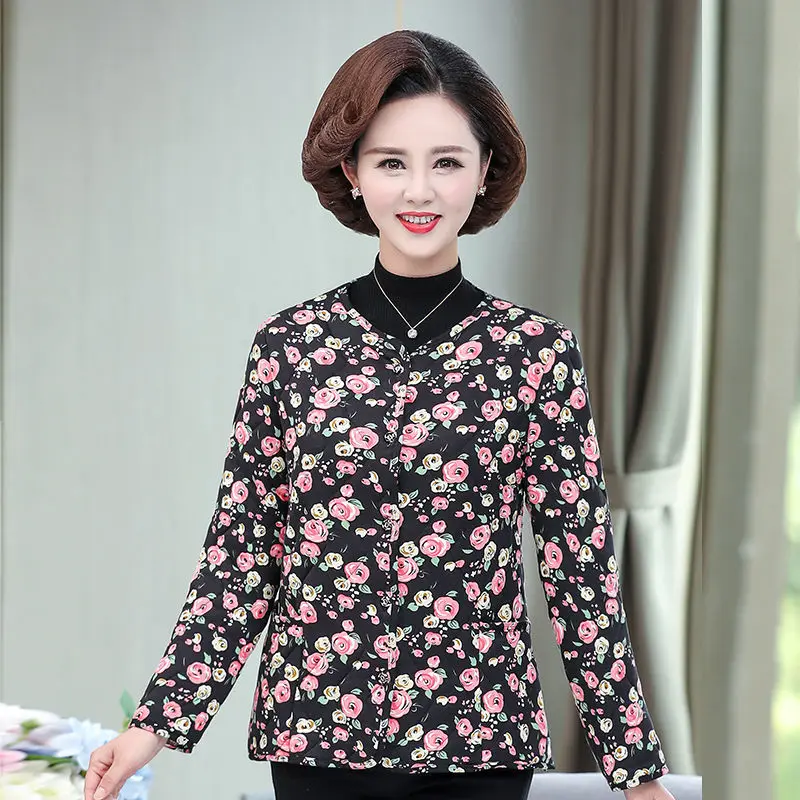 Mother autumn and winter warm small cotton padded jacket large size middle-aged and old women's lightweight camel hair cotton
Mother autumn and winter warm small cotton padded jacket large size middle-aged and old women's lightweight camel hair cotton