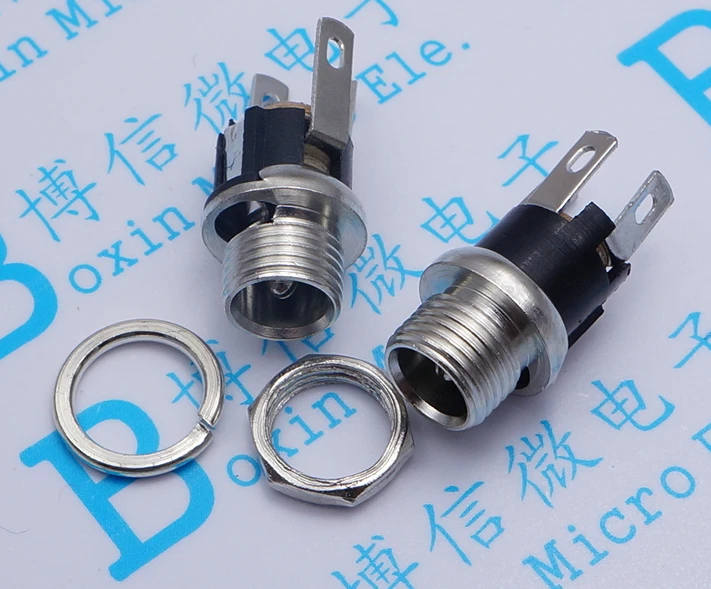 10PCS DC025M 5.5*2.1/2.5mm DC Socket With Nut 5.5x2.1/5.5x2.5 mm DC Power Jack Socket Female Panel Mount Connector
10PCS DC025M 5.5*2.1/2.5mm DC Socket With Nut 5.5x2.1/5.5x2.5 mm DC Power Jack Socket Female Panel Mount Connector