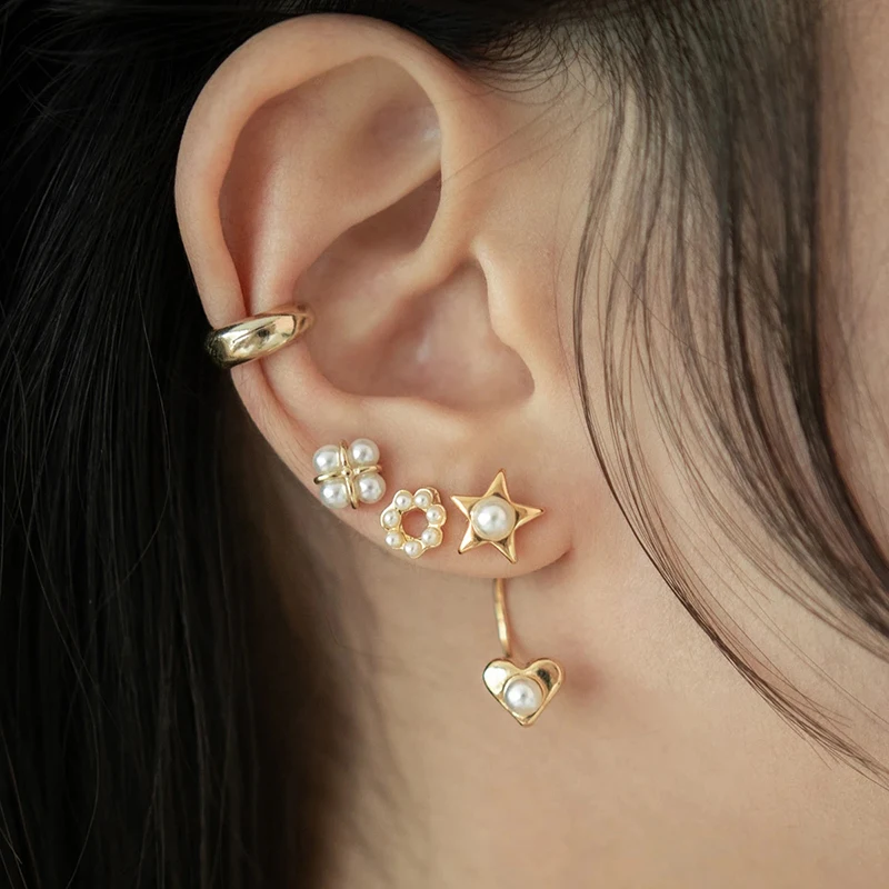 Mini Pearl Earrings for Women Sterling Silver Stud Earrings 2021 Trend Girl Earrings Jewelry Pendientes Bijoux Femme Luxury
Mini Pearl Earrings for Women Sterling Silver Stud Earrings 2021 Trend Girl Earrings Jewelry Pendientes Bijoux Femme Luxury