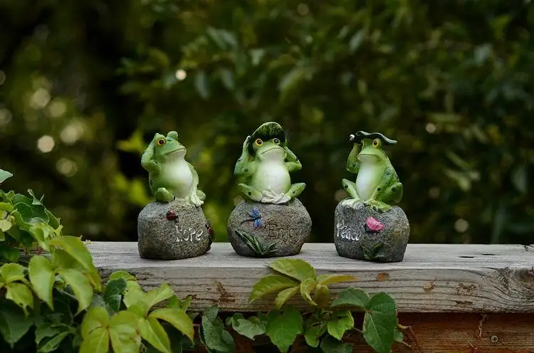 3pcs/set 5 Inch Frogs Garden Statues Frogs Sitting On Stone Sculptures Garden Yard Frogs Landscaping Stone Ornaments Decoration
3pcs/set 5 Inch Frogs Garden Statues Frogs Sitting On Stone Sculptures Garden Yard Frogs Landscaping Stone Ornaments Decoration