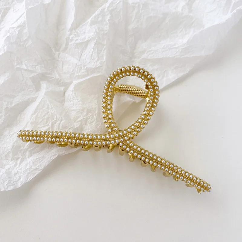 2021 New Women Elegant Yellow Hollow Geometric Metal Hair Claw Vintage Hair Clips Headband Hairpin Fashion Hair Accessories
2021 New Women Elegant Yellow Hollow Geometric Metal Hair Claw Vintage Hair Clips Headband Hairpin Fashion Hair Accessories