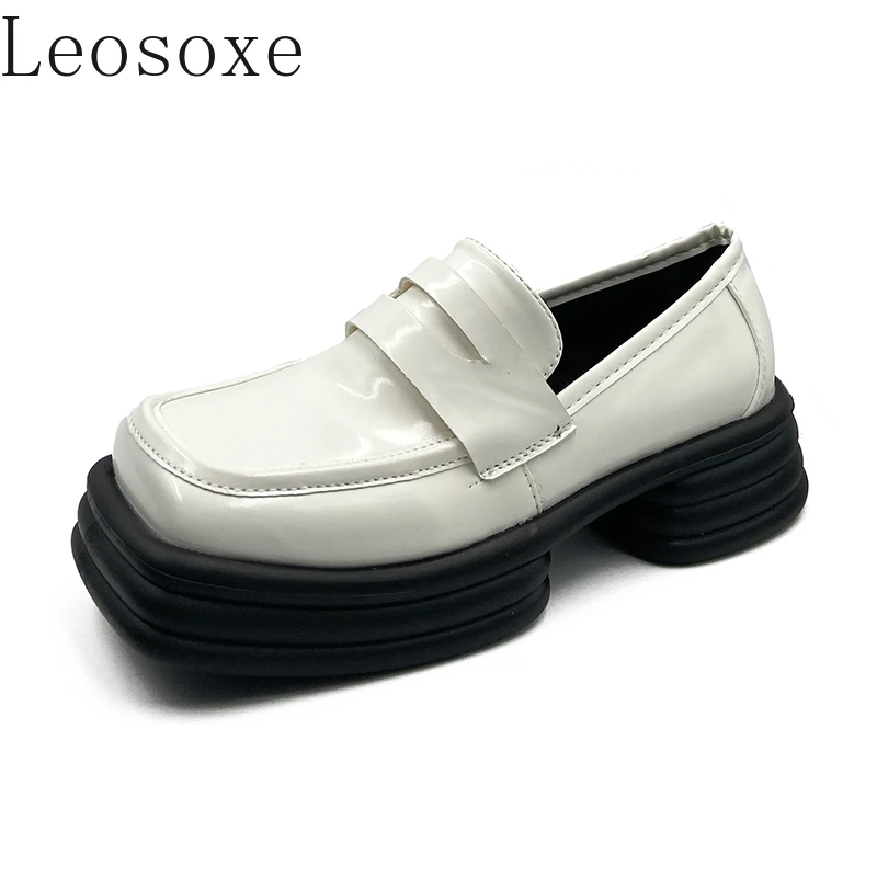 Spring Shoes Female British Style 2021 New Thick-soled Casual Loafers Genuine Leather Fashion Shoes Girls Ladies Shoes
Spring Shoes Female British Style 2021 New Thick-soled Casual Loafers Genuine Leather Fashion Shoes Girls Ladies Shoes