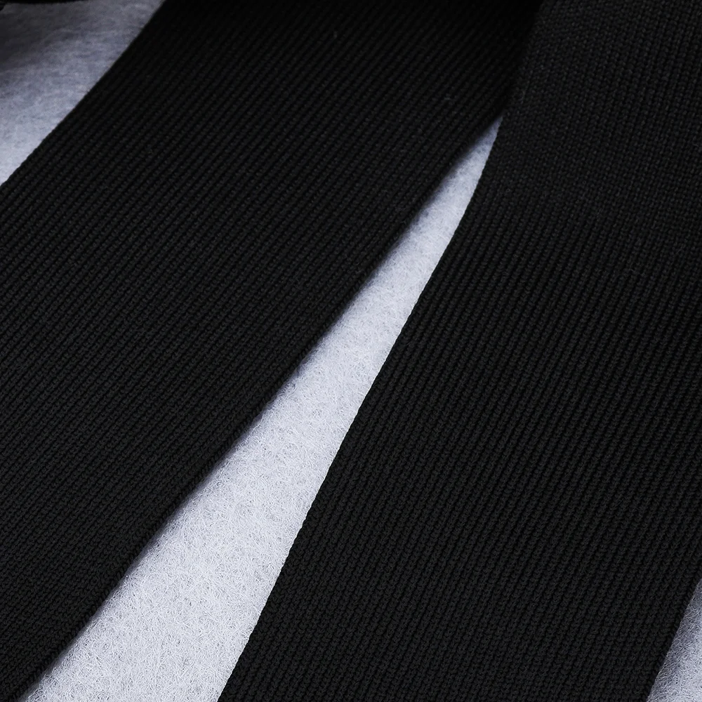 2020 Fashion Sexy Backless Bodycon Bandage Dress Women Halter Black White Patchwork Long Woman Dress Vestidos Summer Party Dress
2020 Fashion Sexy Backless Bodycon Bandage Dress Women Halter Black White Patchwork Long Woman Dress Vestidos Summer Party Dress