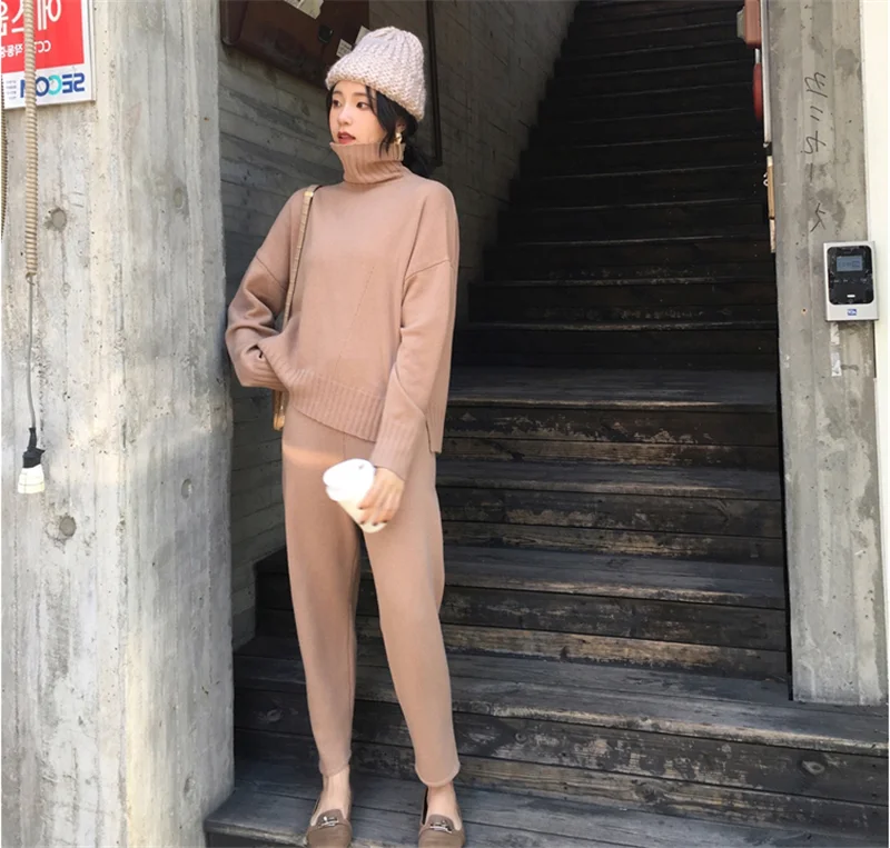 autumn spring knitted tracksuit turtleneck sweatshirts women suit clothing 2 piece set knit pant female pants suit 2021
autumn spring knitted tracksuit turtleneck sweatshirts women suit clothing 2 piece set knit pant female pants suit 2021