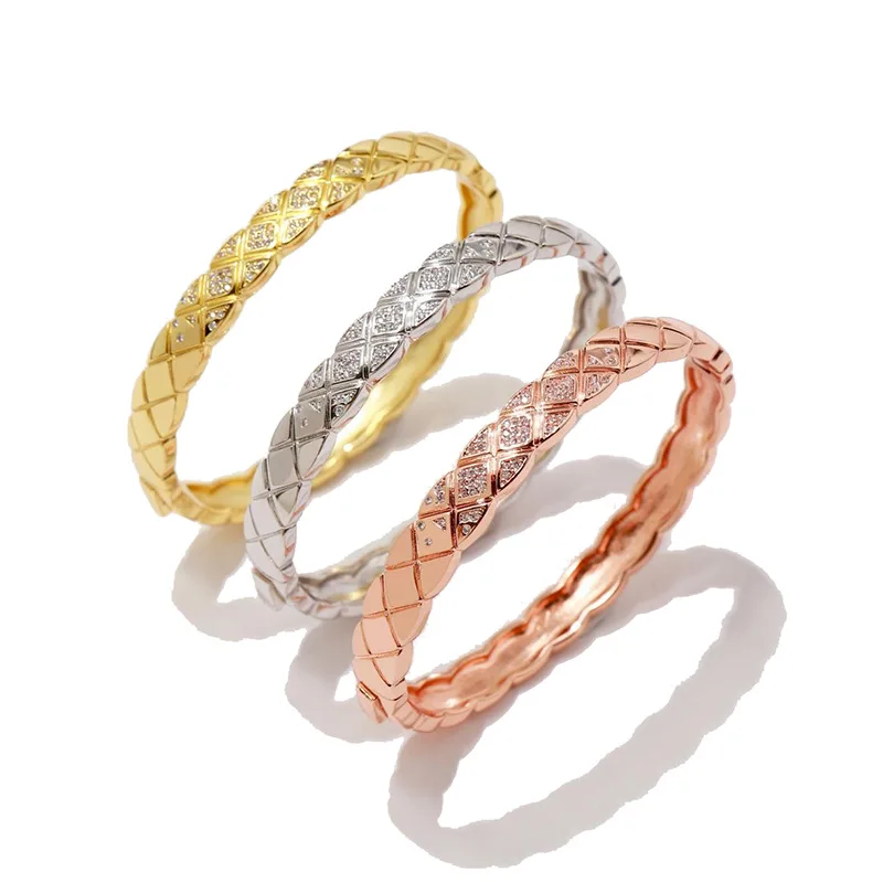 Cutting Grain Grid Oval Rhinestone CZ Rose Gold Color / Golden / Silver Color Bangle For Women Gifts
Cutting Grain Grid Oval Rhinestone CZ Rose Gold Color / Golden / Silver Color Bangle For Women Gifts