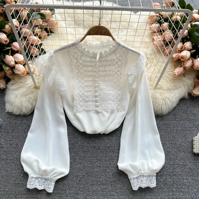 Autumn Women's Clothes 2021 New Women's Shirt Retro Embroidery Lace Patchwork Lantern Sleeve Pearl Button Slim Blouse Tops
Autumn Women's Clothes 2021 New Women's Shirt Retro Embroidery Lace Patchwork Lantern Sleeve Pearl Button Slim Blouse Tops