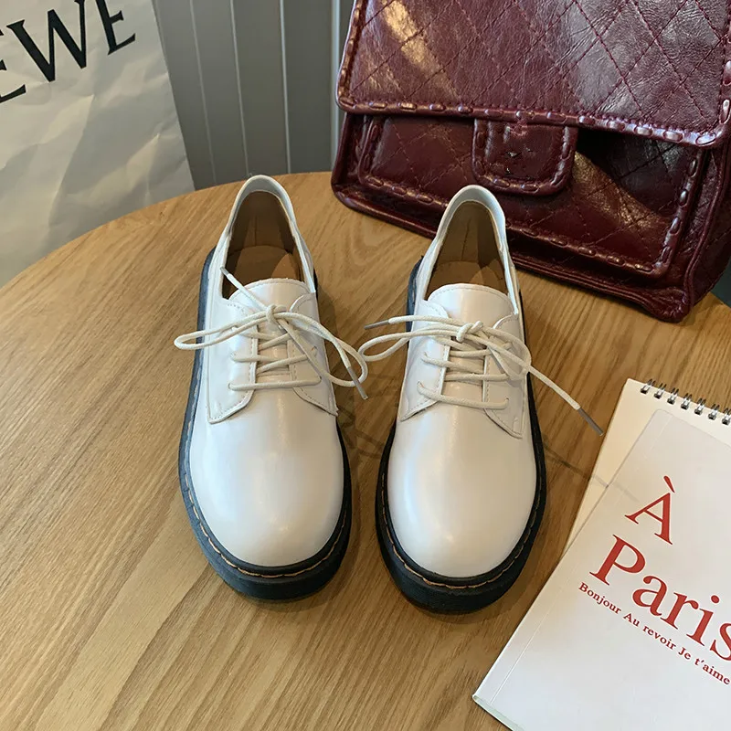 Spring/Autumn Fashion Ladies Leather Shoes Casual Shallow Mouth Retro Round Toe Lace-up Female Loafers Tenis Feminino W35-24
Spring/Autumn Fashion Ladies Leather Shoes Casual Shallow Mouth Retro Round Toe Lace-up Female Loafers Tenis Feminino W35-24
