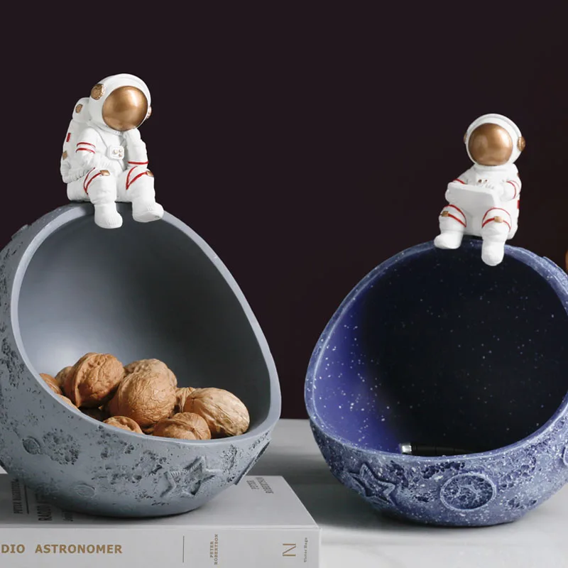 Modern Artcrafts Astronaut Sundries Storage Miniature Model Home Living Room Decoration Figurines Resin Ornaments Birthday Gifts
Modern Artcrafts Astronaut Sundries Storage Miniature Model Home Living Room Decoration Figurines Resin Ornaments Birthday Gifts