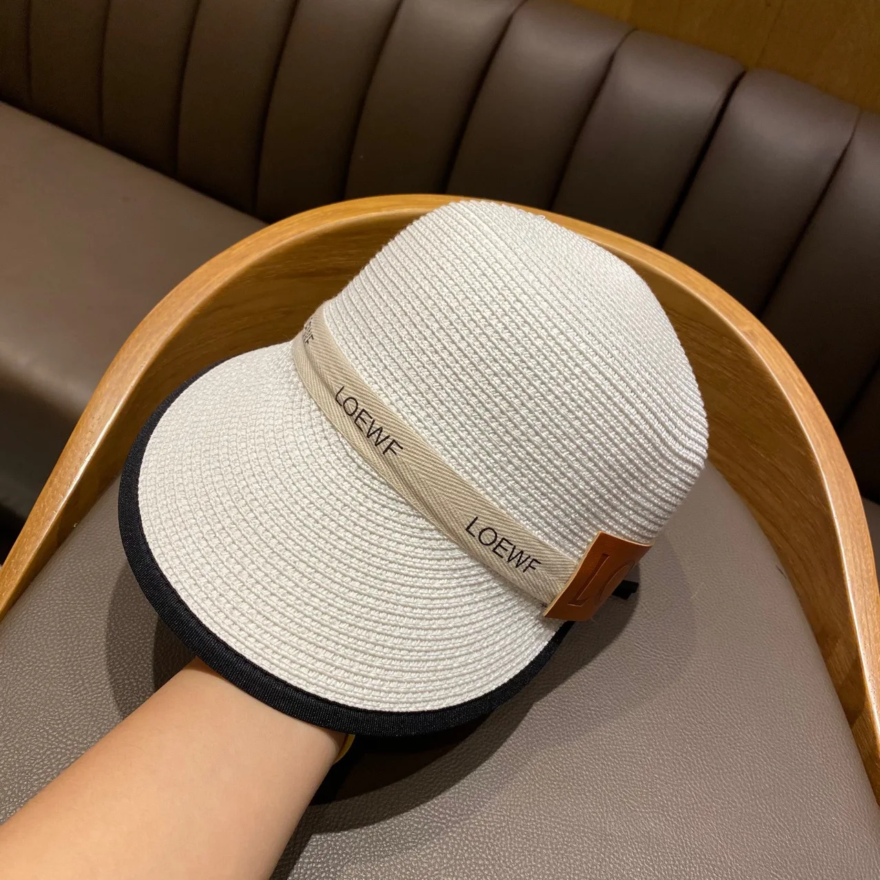 Summer Casual Sun Hats For Women Fashion Jazz Hat Man Beach Trilby Straw Panama Hat Hollow Belt Sun Visor Caps
Summer Casual Sun Hats For Women Fashion Jazz Hat Man Beach Trilby Straw Panama Hat Hollow Belt Sun Visor Caps