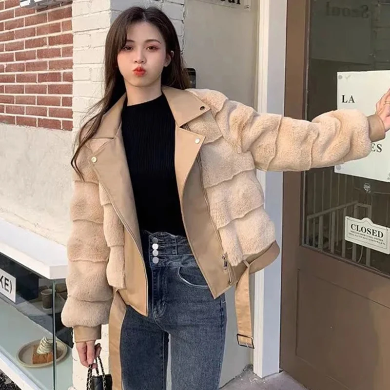 Winter Solid Color Leather Stitching Mink Fur Womens Coats And Jackets High Quality Thick Warm Coat Women 2021 Streetwear Jacket
Winter Solid Color Leather Stitching Mink Fur Womens Coats And Jackets High Quality Thick Warm Coat Women 2021 Streetwear Jacket