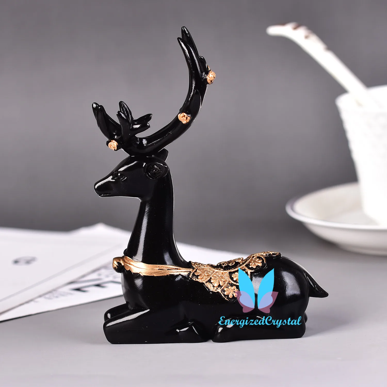 Однотонная черная подставка для демонстрации ледяного оленя с хрустальным шариком, подставка для сферы из смолы 
Однотонная черная подставка для демонстрации ледяного оленя с хрустальным шариком, подставка для сферы из смолы