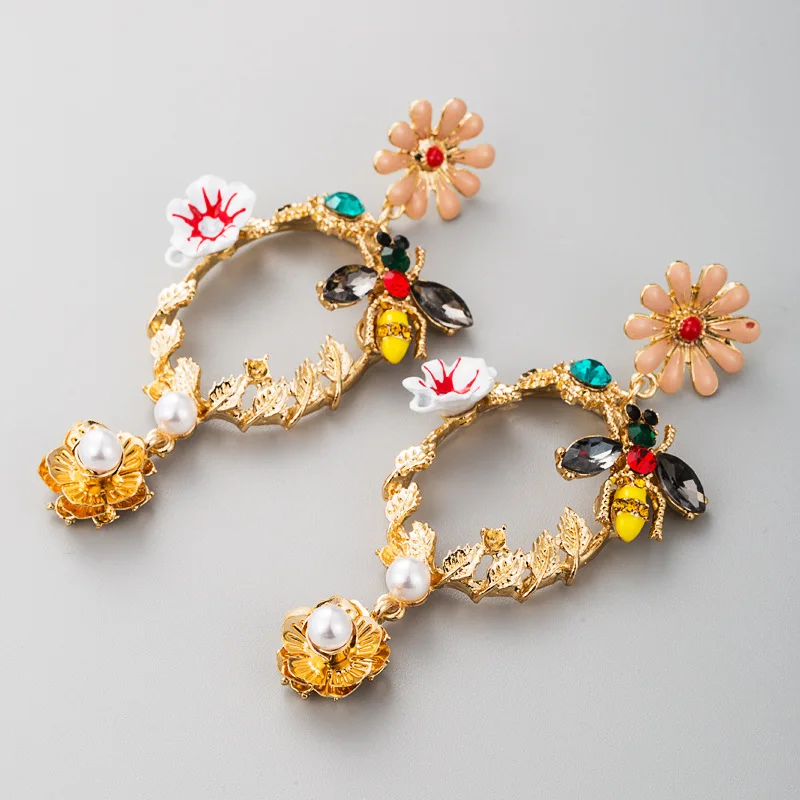 Vintage Elegant Luxury Colorful Crystal Flower Drop Earrings For Women Handmade Earrings Jewelry Friend Gift Wholesale
Vintage Elegant Luxury Colorful Crystal Flower Drop Earrings For Women Handmade Earrings Jewelry Friend Gift Wholesale