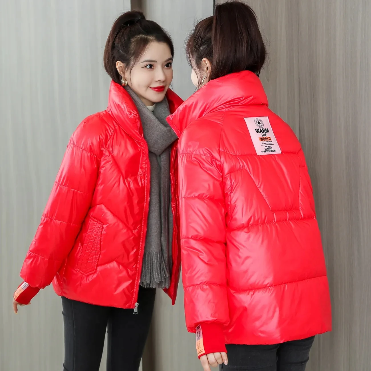 New Winter Jacket Parkas Women Glossy Down Cotton Jacket Zipper Parka Warm Female Cotton Thicken Coats Casual Lady Outwear H137
New Winter Jacket Parkas Women Glossy Down Cotton Jacket Zipper Parka Warm Female Cotton Thicken Coats Casual Lady Outwear H137