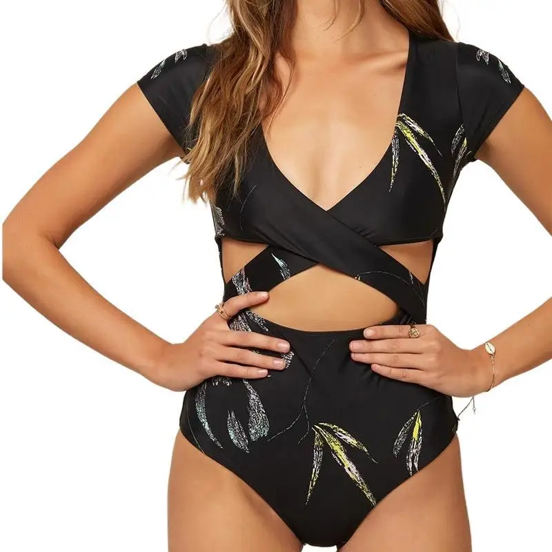 2021 Ladies Printed Zipper One-piece Swimsuit
2021 Ladies Printed Zipper One-piece Swimsuit
