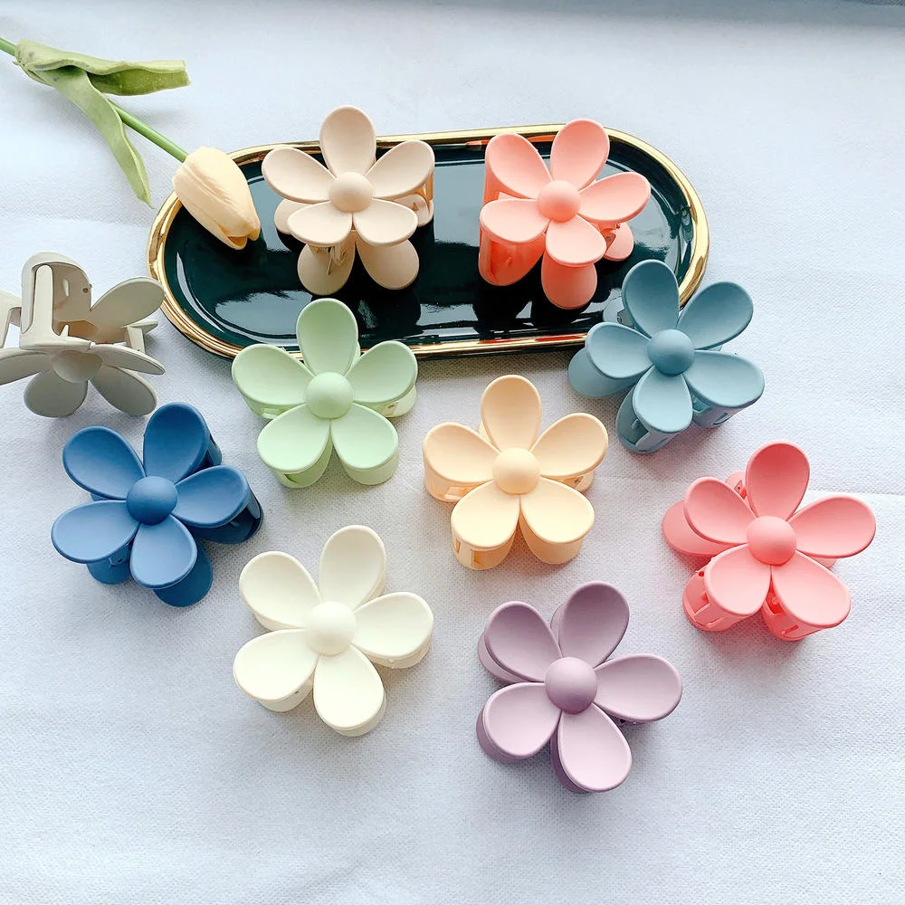 Cute Flower Hairpin Matte Large Strong Holder Transparent Flower Claw Clips For Women Female Girls Candy Color Hair Pins
Cute Flower Hairpin Matte Large Strong Holder Transparent Flower Claw Clips For Women Female Girls Candy Color Hair Pins
