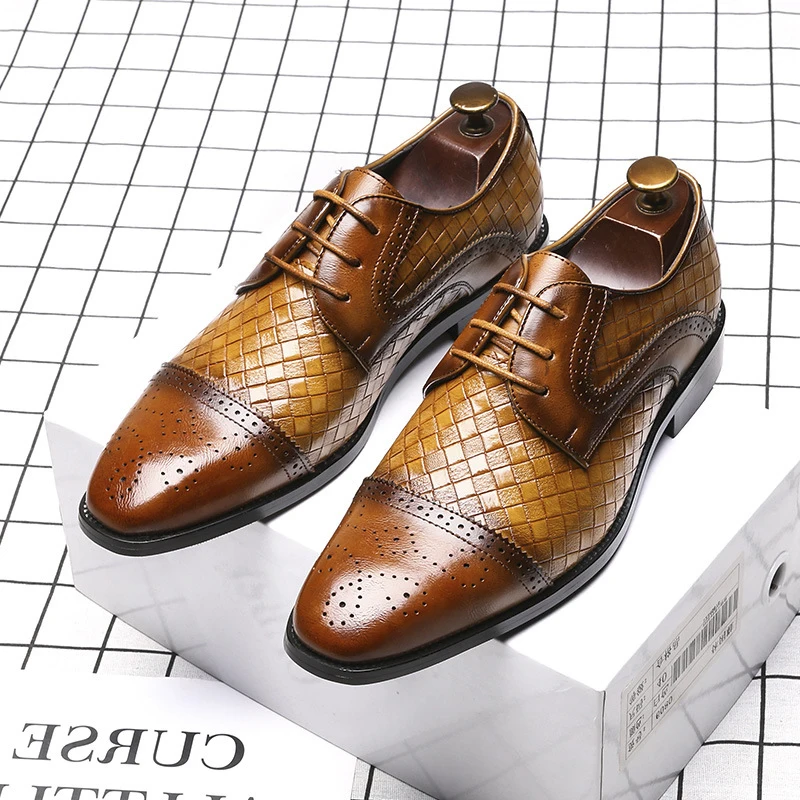 New Style Men's Wedding Shoes Men's Leather Pointed Toe Woven Pattern Formal Shoes Oxford Style Designer Shoes Men 2021 
New Style Men's Wedding Shoes Men's Leather Pointed Toe Woven Pattern Formal Shoes Oxford Style Designer Shoes Men 2021