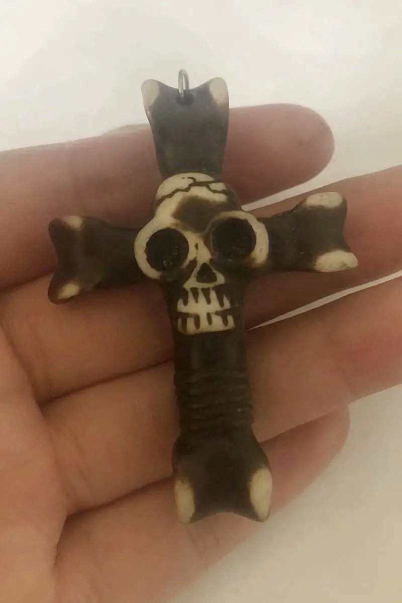 YQTDMY 12 pcs Cross necklace pendant Choker Retro Jewelry style Imitation Yak Bone necklace Wholesale Amulet Gift
YQTDMY 12 pcs Cross necklace pendant Choker Retro Jewelry style Imitation Yak Bone necklace Wholesale Amulet Gift