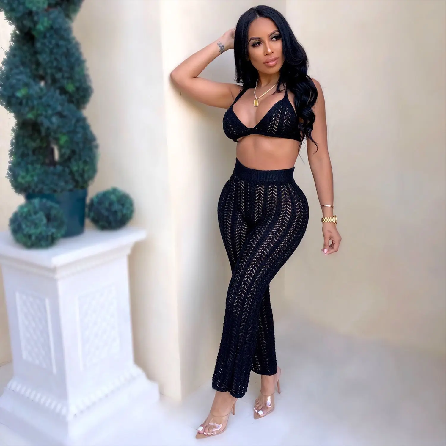 UETEEY Sexy Hollow Out Knitted Pant Suits Women Crochet Crop Top + Wide Led Pants Summer Two Piece Set Ladies Casual Beachwear
UETEEY Sexy Hollow Out Knitted Pant Suits Women Crochet Crop Top + Wide Led Pants Summer Two Piece Set Ladies Casual Beachwear