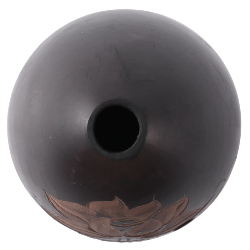Chinese Ancient Xun Flute Black Pottery Musical Instruments China Ethnic Music Vertical Wind Flauta 8 Holes Beginner
Chinese Ancient Xun Flute Black Pottery Musical Instruments China Ethnic Music Vertical Wind Flauta 8 Holes Beginner