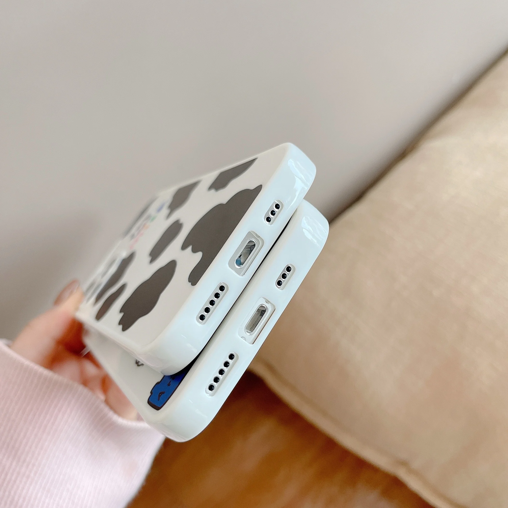 Lovely Cartoon Milch Cow Cases for iPhone 12 Pro Max XR XS 7 8 Plus Silicon Border Cartoon Tetris Cover For iPhone 12mini 11 pro
Lovely Cartoon Milch Cow Cases for iPhone 12 Pro Max XR XS 7 8 Plus Silicon Border Cartoon Tetris Cover For iPhone 12mini 11 pro