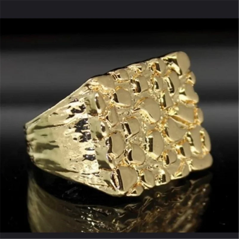 Mifeiya Fashion Jewelry Hollowed-out Ring Electroplating Protection Wear Resistant Men's Ring Personality Uneven Bumpy Rings
Mifeiya Fashion Jewelry Hollowed-out Ring Electroplating Protection Wear Resistant Men's Ring Personality Uneven Bumpy Rings