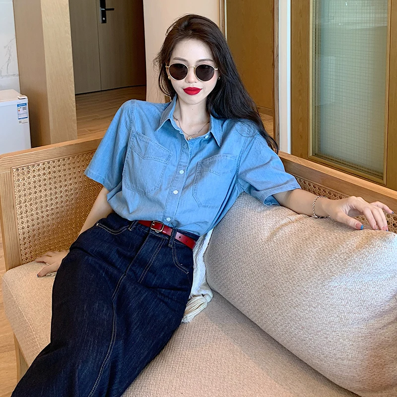 Top Women's Korean Style Retro Hong Kong Style Shirt Basic Slim Fit Slimming Versatile Solid Color Denim-like Shirt T-shirt
Top Women's Korean Style Retro Hong Kong Style Shirt Basic Slim Fit Slimming Versatile Solid Color Denim-like Shirt T-shirt