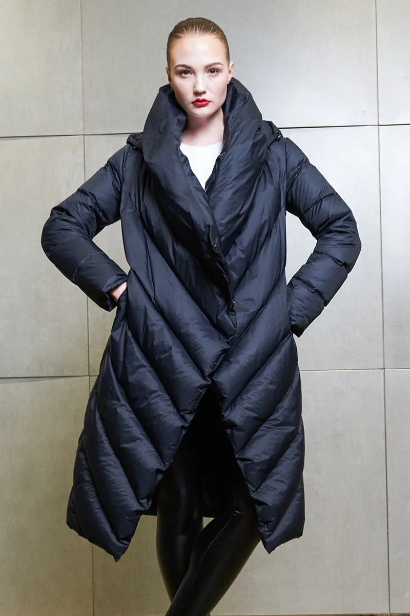European Winter Women Parkas Down Coat Jacket 80% Duck Down Lady Winter Outerwear Coats Plus Size LF9147
European Winter Women Parkas Down Coat Jacket 80% Duck Down Lady Winter Outerwear Coats Plus Size LF9147