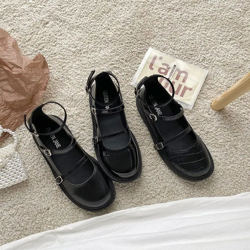 Natascha Black Small Leather Shoes Single Shoes Clogs 2020 Wild Round Head Shallow Mouth Retro Pointed Toe Casual Women Student
Natascha Black Small Leather Shoes Single Shoes Clogs 2020 Wild Round Head Shallow Mouth Retro Pointed Toe Casual Women Student