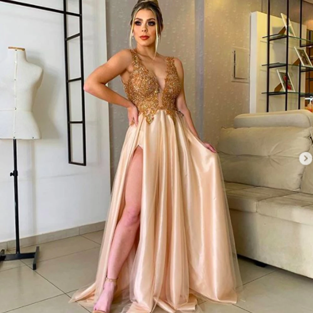 champagne prom dresses 2020 deep v neck lace appliques side slit a line long evening dresses gowns
champagne prom dresses 2020 deep v neck lace appliques side slit a line long evening dresses gowns