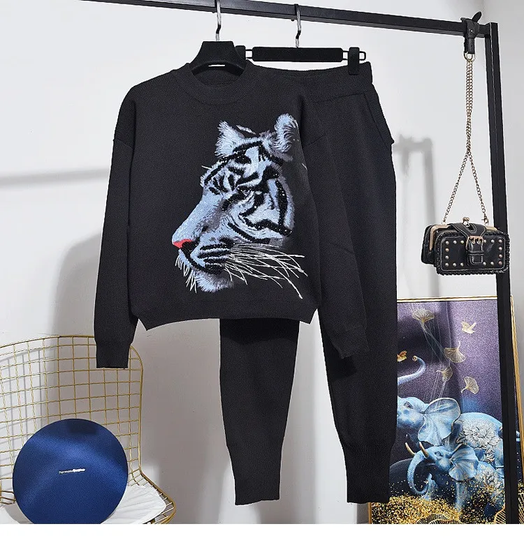 2020 Spring Autumn Knitted Set Beading Leopard Pattern Tracksuit Female Knit Sweater Casual Long Pencil Pants 2pc Women Outfits
2020 Spring Autumn Knitted Set Beading Leopard Pattern Tracksuit Female Knit Sweater Casual Long Pencil Pants 2pc Women Outfits