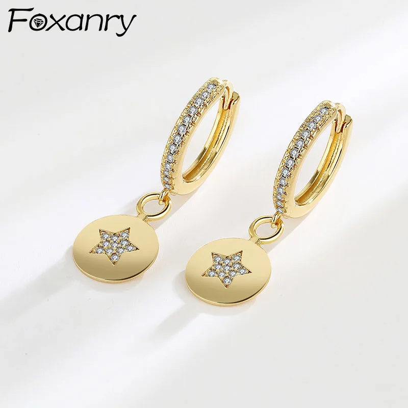 FOXANRY Prevent Allergy Silver Color Hoop Earrings for Women Party Accessories Trendy Elegant Star Zircon Bride Jewelry
FOXANRY Prevent Allergy Silver Color Hoop Earrings for Women Party Accessories Trendy Elegant Star Zircon Bride Jewelry