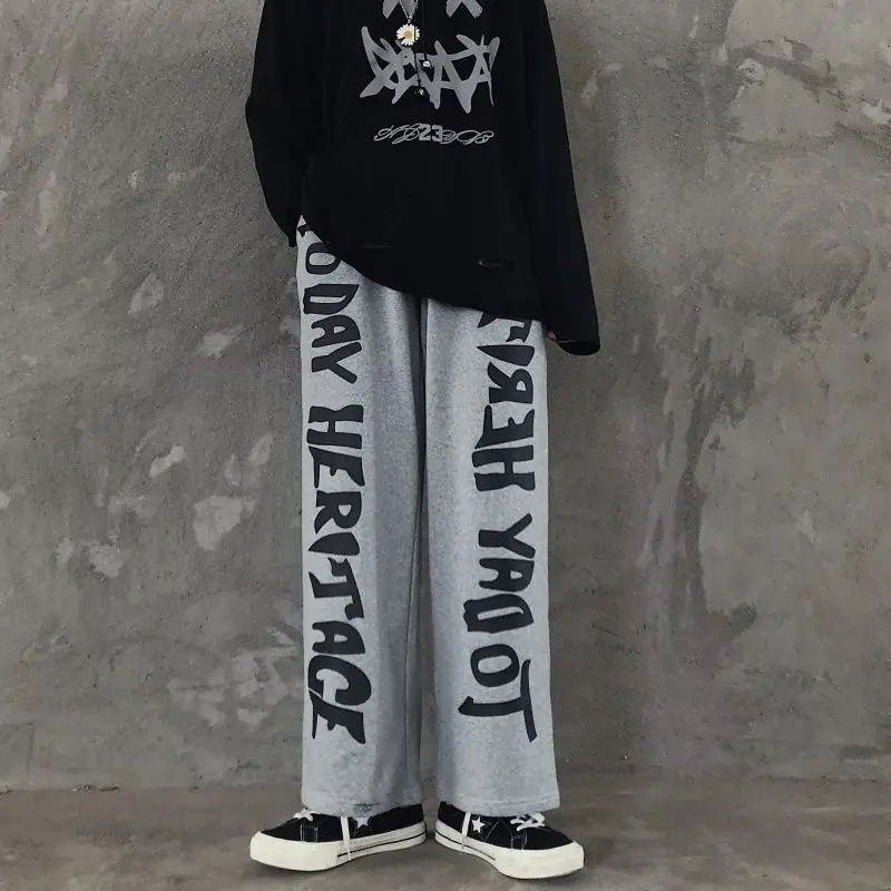 2022 Harajuku woman pants Japanese pattern hip hop pants women wide leg pant women men jogger women pants casual pants
2022 Harajuku woman pants Japanese pattern hip hop pants women wide leg pant women men jogger women pants casual pants