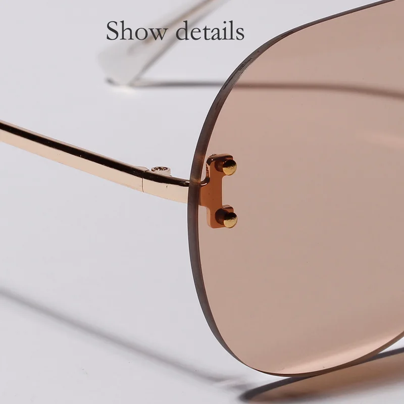 New Personality Fashion Toad Mirror Rimless Large Men One Piece Sunglasses Conjoined
New Personality Fashion Toad Mirror Rimless Large Men One Piece Sunglasses Conjoined