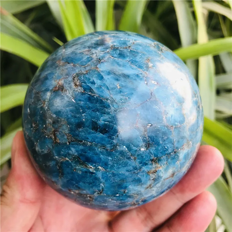 80mm Natural blue apatite stones Rock Crystal Quartz Mineral Sphere Globe Ball Chakra Reiki Healing Home decoration Crafts
80mm Natural blue apatite stones Rock Crystal Quartz Mineral Sphere Globe Ball Chakra Reiki Healing Home decoration Crafts