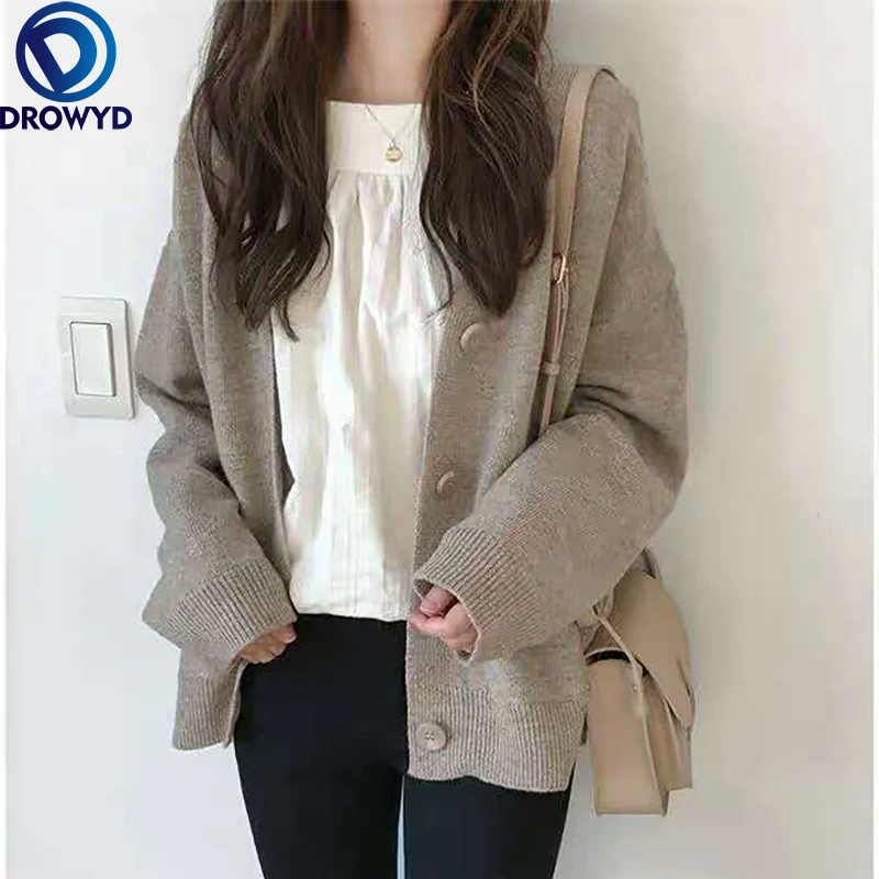 Women Vintage Cardigan V Neck 2021 Sweater Fall Soft Cotton Knit Hot Tide Korean Casual Chic Solid Color Fashion Knitted Jacket
Women Vintage Cardigan V Neck 2021 Sweater Fall Soft Cotton Knit Hot Tide Korean Casual Chic Solid Color Fashion Knitted Jacket