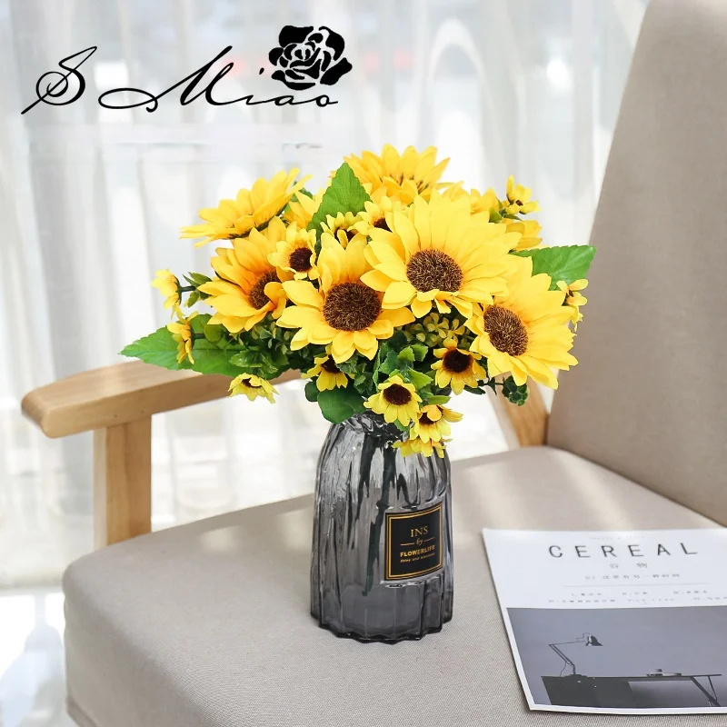 7-prong small sunflower creative indoor decoration flower arrangement supplies plant wall simulation flowers simulation plants
7-prong small sunflower creative indoor decoration flower arrangement supplies plant wall simulation flowers simulation plants