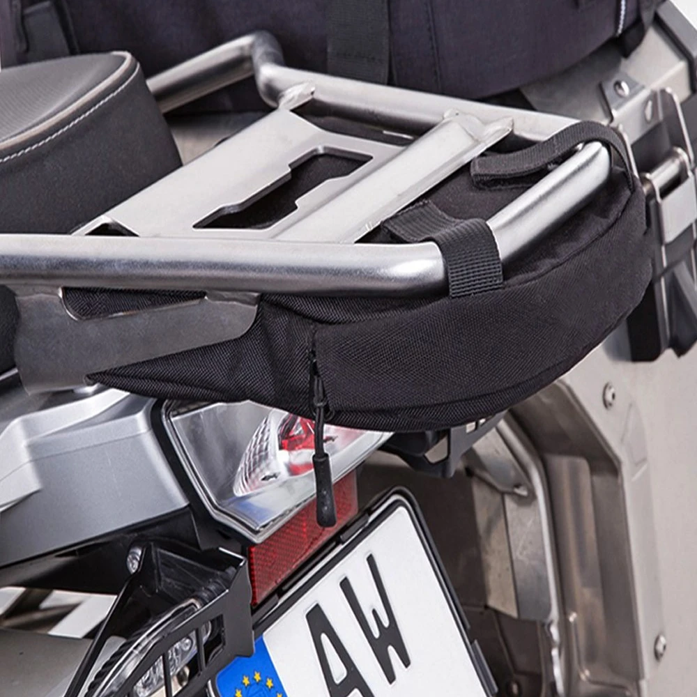 Product introduction -Model name: tail bag -Color: black -Material: Yilan waterproof lining. -Quantity 1 -Health condi
Product introduction -Model name: tail bag -Color: black -Material: Yilan waterproof lining. -Quantity 1 -Health condi