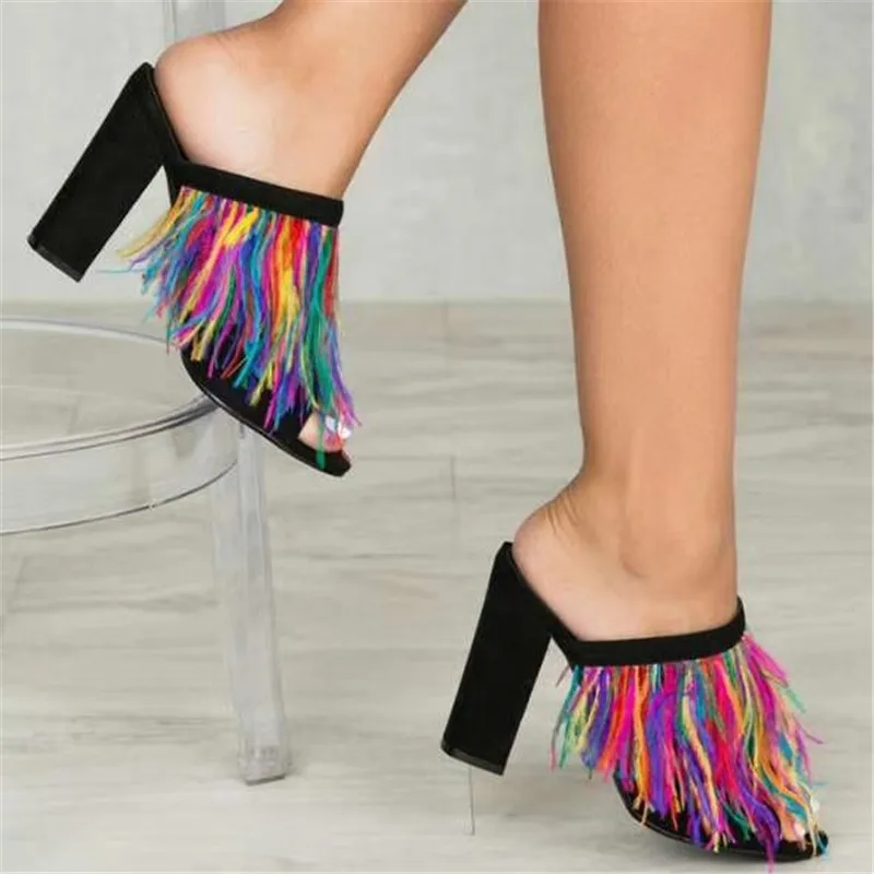 New Coming Colorful Faux Fur Slippers Woman Fish Mouth Chic Chunky High Square Heel Ladies Party Slides Fashion Woman Slippers
New Coming Colorful Faux Fur Slippers Woman Fish Mouth Chic Chunky High Square Heel Ladies Party Slides Fashion Woman Slippers