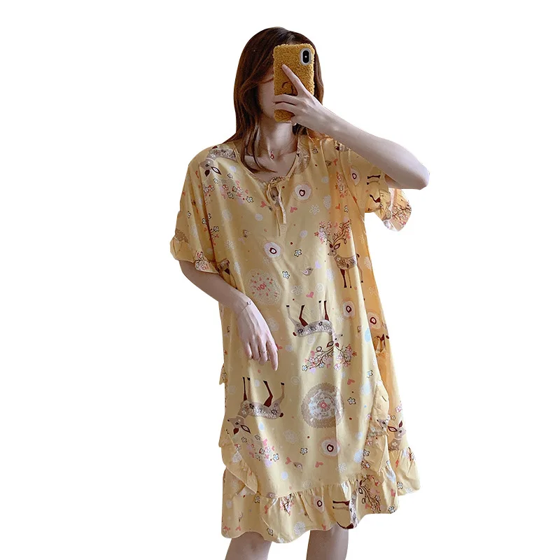 Cotton silk nightdress women's summer thin short-sleeved printed cartoon pajamas students can wear home clothes 
Cotton silk nightdress women's summer thin short-sleeved printed cartoon pajamas students can wear home clothes