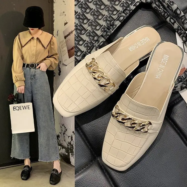 Fashion Summer New Slippers Female Wear-resistant Flat Spring and Autumn Half-pack Slippers Casual Beach Shoes Size 35-43
Fashion Summer New Slippers Female Wear-resistant Flat Spring and Autumn Half-pack Slippers Casual Beach Shoes Size 35-43