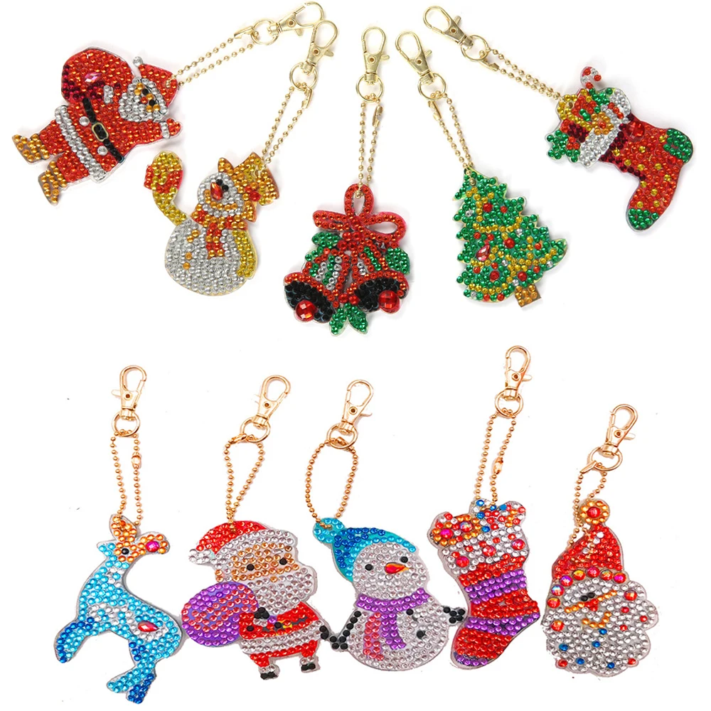 10pcs/set Christmas DIY Diamond Key Painting Chain Santa/Snowman/Elk/Stockings Pendant Handicraft Key Chain for Kids Gift
10pcs/set Christmas DIY Diamond Key Painting Chain Santa/Snowman/Elk/Stockings Pendant Handicraft Key Chain for Kids Gift